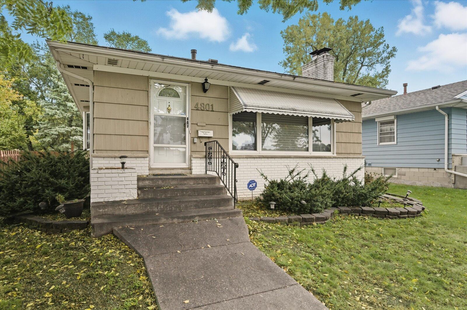 Property Photo: 4801 Zenith Avenue S MN 55410