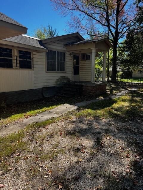 Property Photo: 4102 Via Street LA 71109