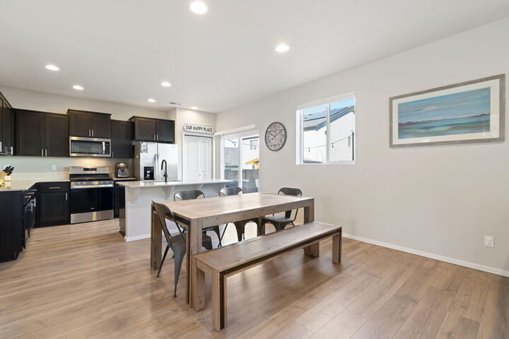 Property Photo:  20552 SE Evian Avenue  OR 97702