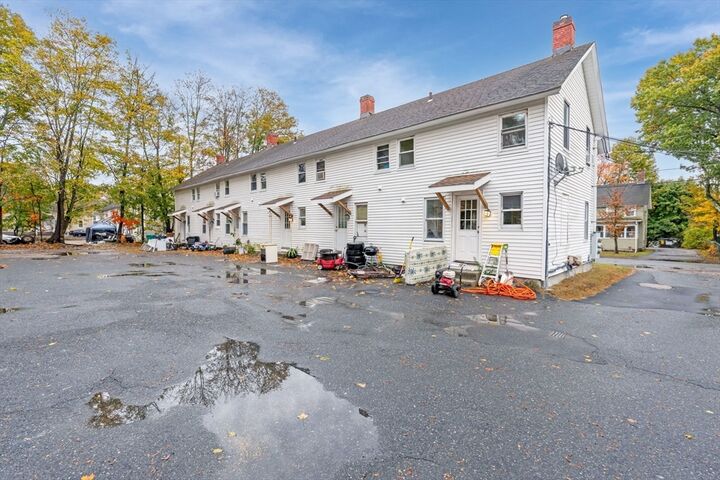 Property Photo:  14-24 C St 14  MA 01588