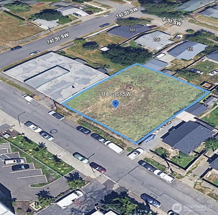 Property Photo:  118  G Street SW  WA 98001 