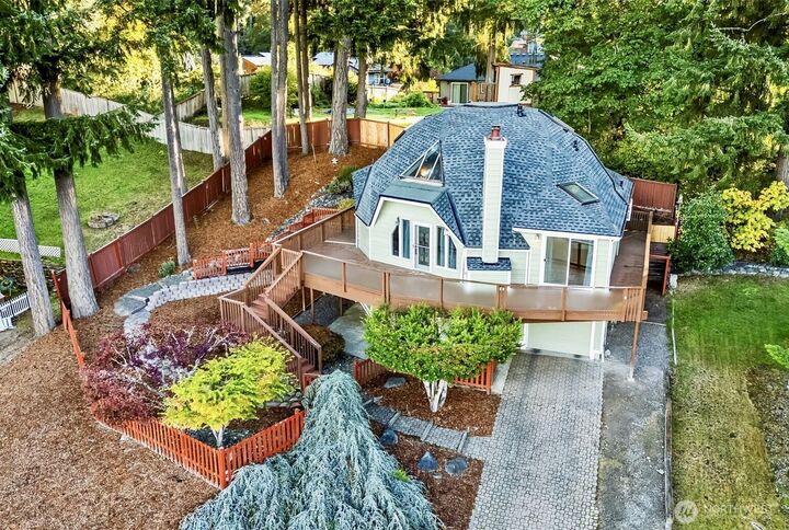 6901  82nd Avenue NW  Gig Harbor WA 98335 photo