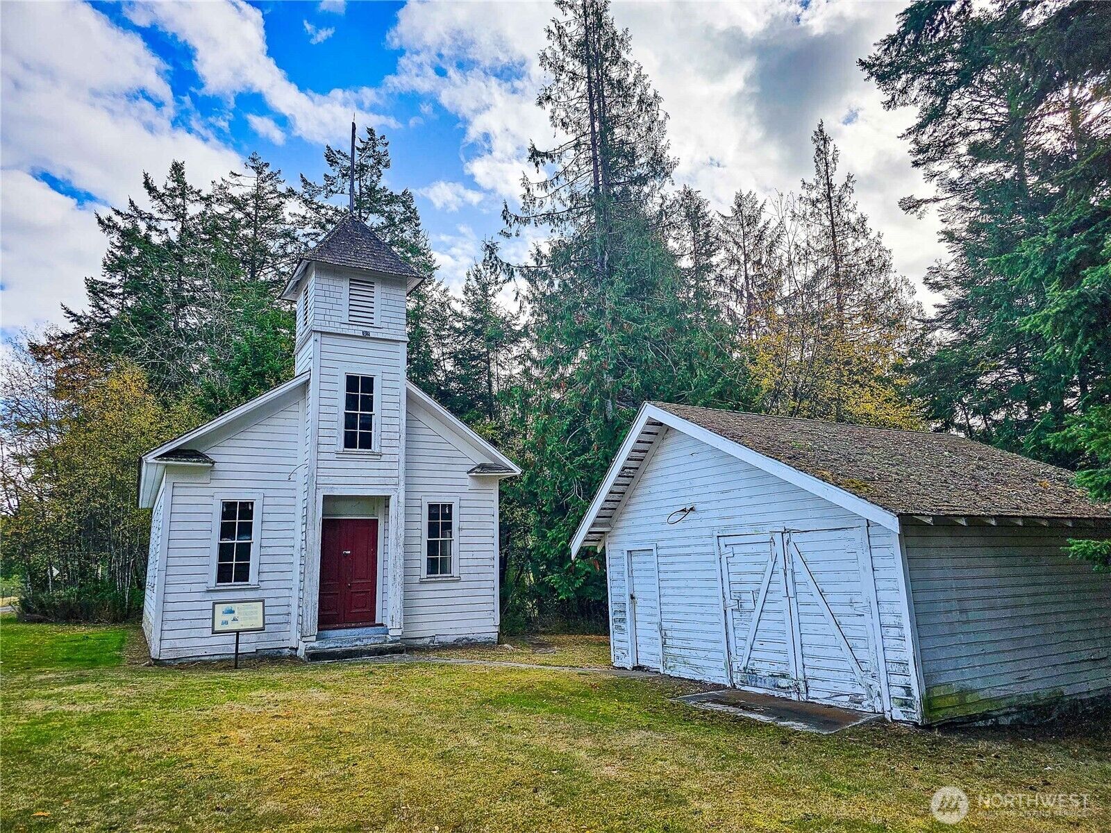 Property Photo:  4200  Sharpe Lane  WA 98221