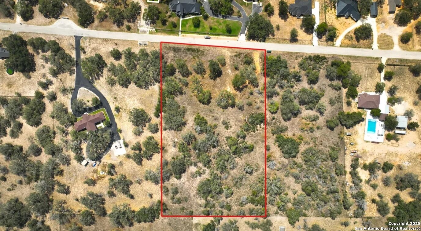 Property Photo:  205 Trophy Lane  TX 78065 