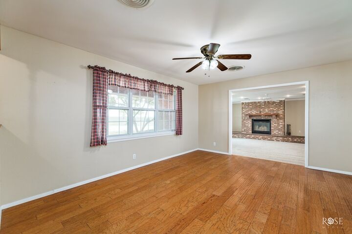 Property Photo:  8862 Loop 570  TX 76957