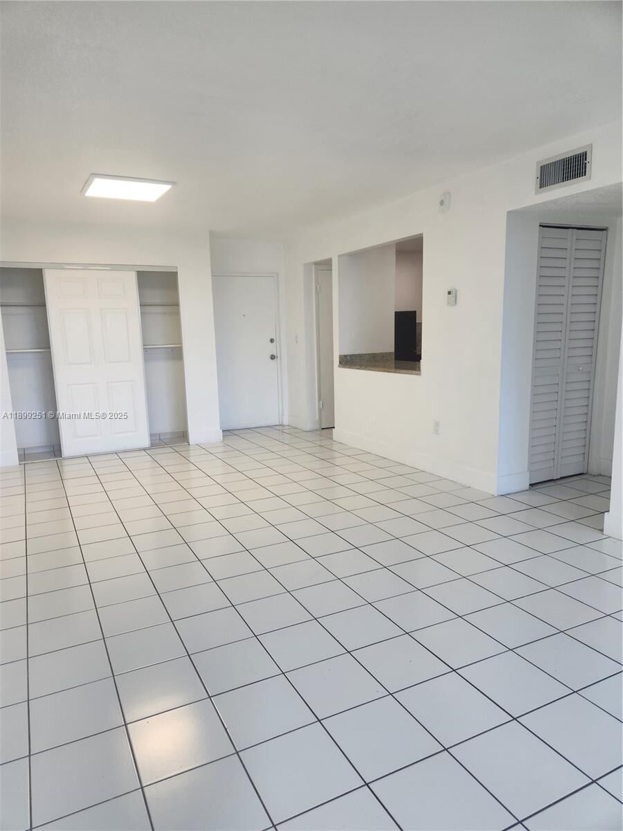 Property Photo:  802 NW 87th Ave 420  FL 33172