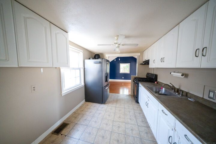 Property Photo: 51-1/2 Magnolia Avenue CT 06850
