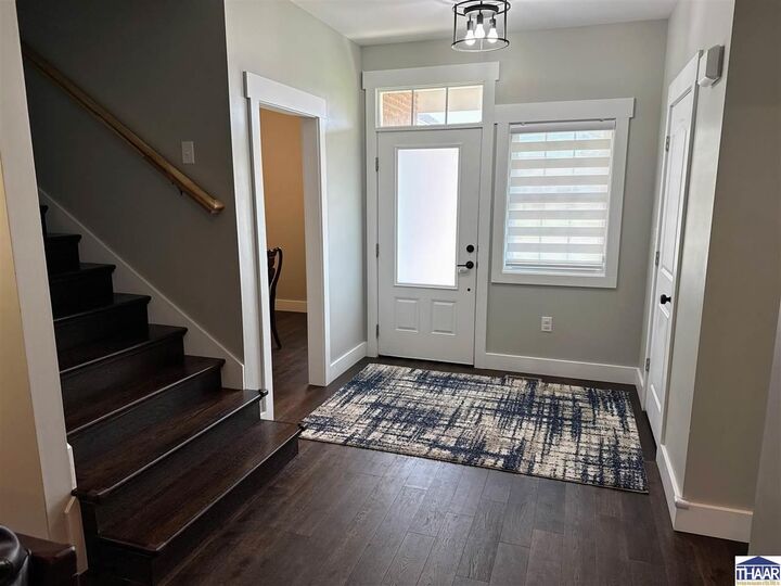 Property Photo: 1041 E Nicholas Lane IN 47429