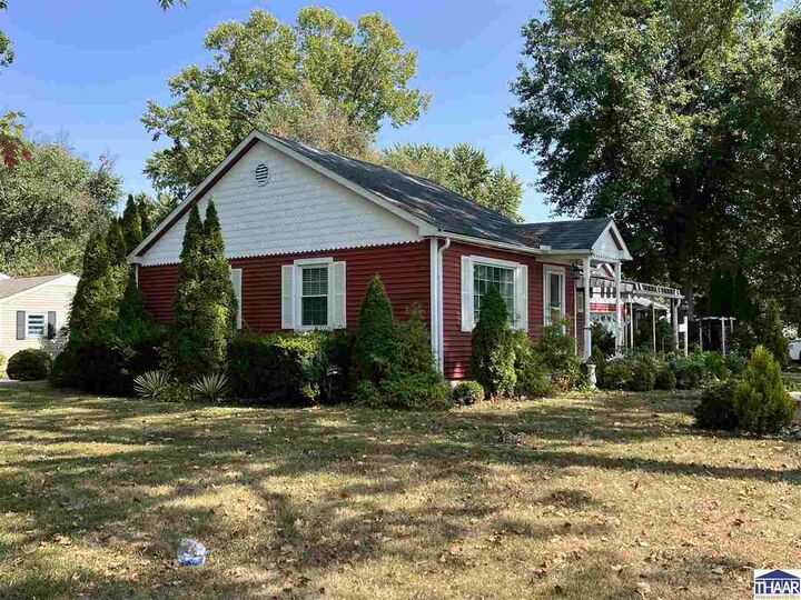 Property Photo: 1102 E Springhill Drive IN 47802