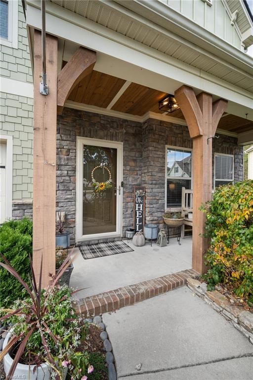 Property Photo: 2350 Birch View Drive NC 27265