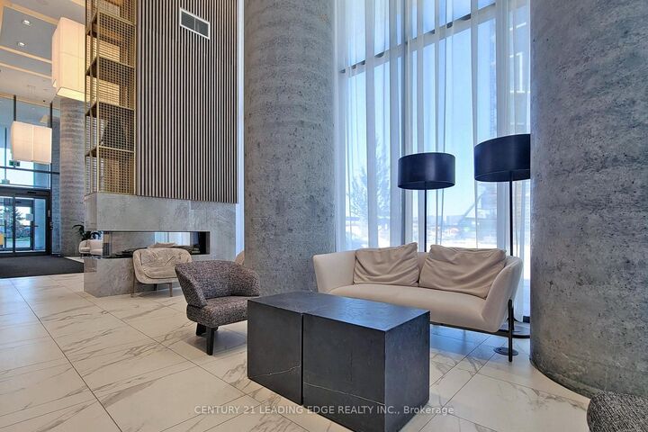 Property Photo: 950 Portage Parkway 4102 ON L4K 0J7