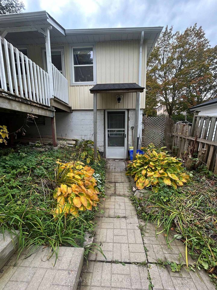 Photo de la propriété:  137 Gurnett Street Bsmt  ON L4G 1P7