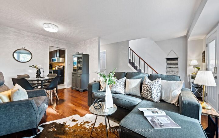 57 Golden Appleway N/A 111  Toronto ON M3A 3P2 photo