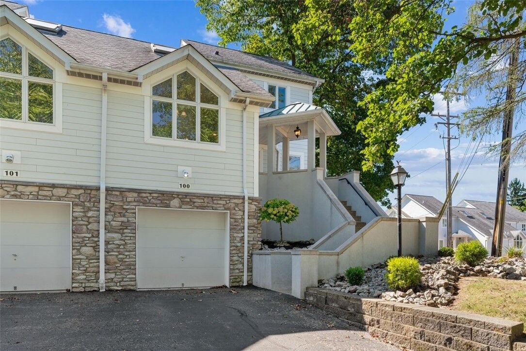 Property Photo: 100 Saint Tropez Cir PA 15010