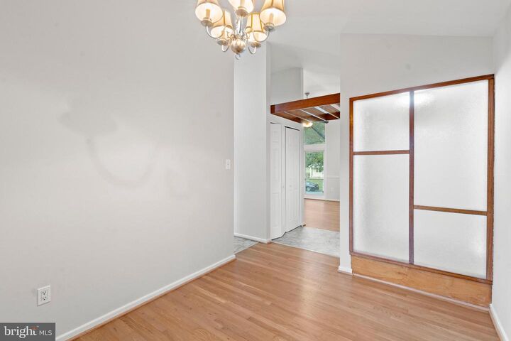 Property Photo: 6024 Frontier Drive VA 22150