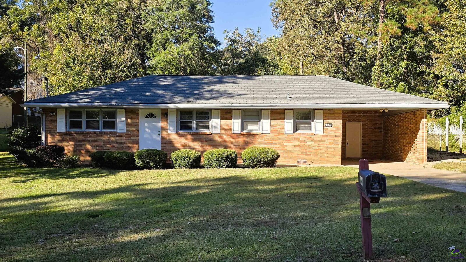 Property Photo:  114 Benton Avenue  GA 31088 