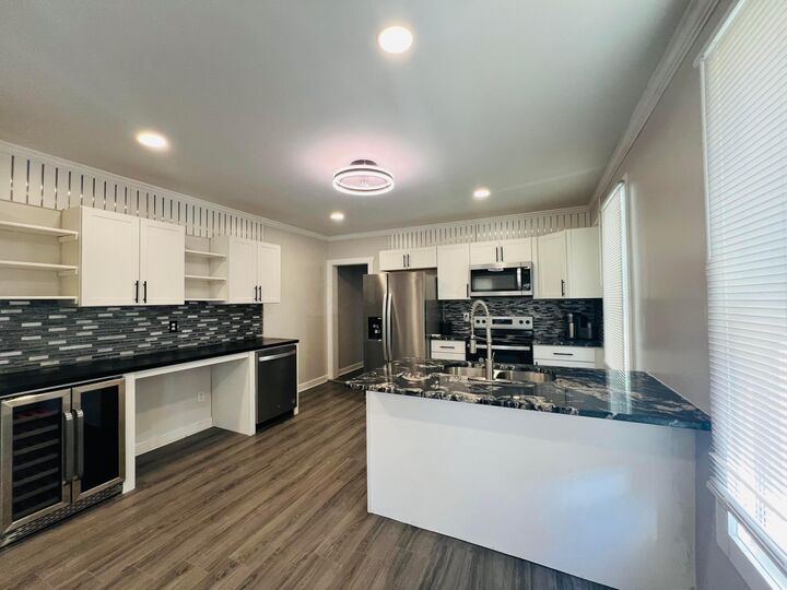 Property Photo:  314 E Woodrow Avenue  OH 43207