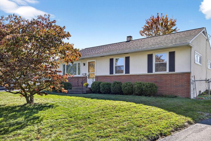 Property Photo: 3617 Heywood Drive OH 43026