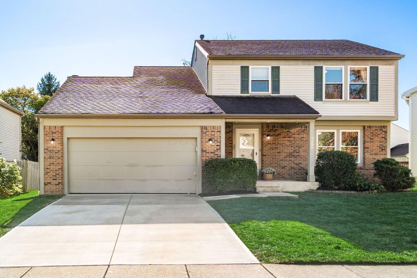 Property Photo: 3495 La Coste Lane OH 43228