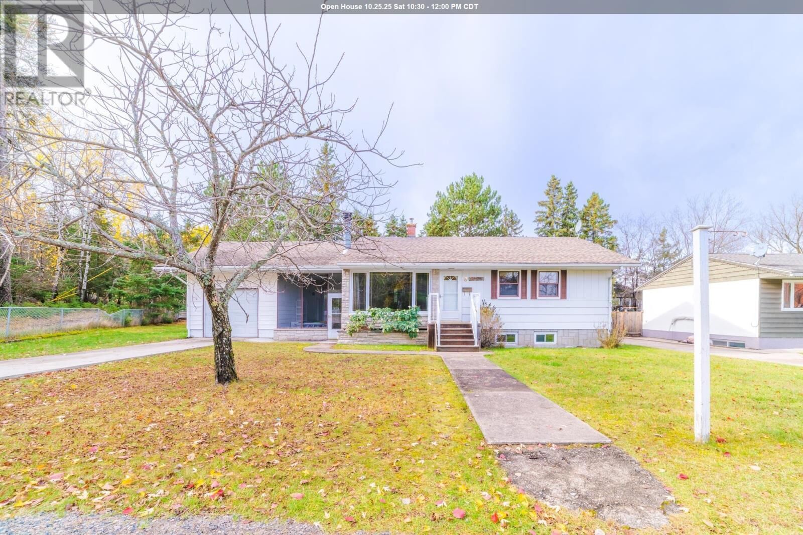 Property Photo: 8 Seegmiller Avenue ON P9N 3M9