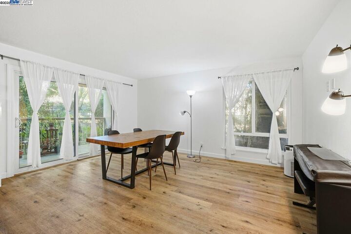 310 N Civic Dr 102  Walnut Creek CA 94596 photo