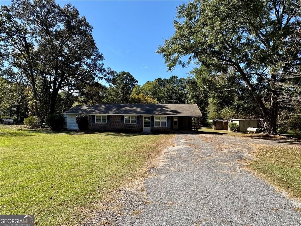Property Photo: 606 Viewpoint Drive GA 30233