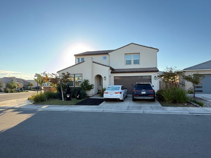 518 Traverse Drive S  Madera CA 93636 photo