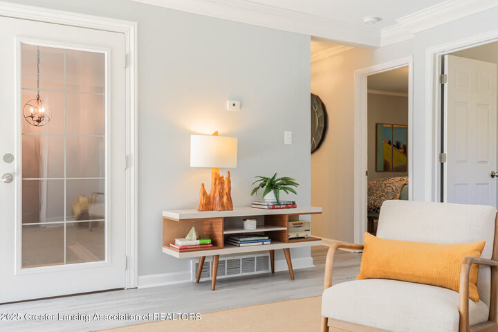 Property Photo:  402 Second Avenue  MI 48197