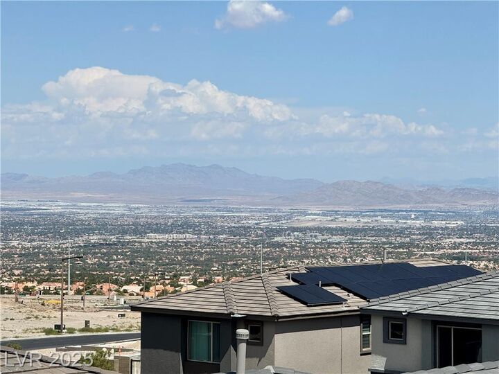 Property Photo: 1534 Crowned Eagle Street NV 89138