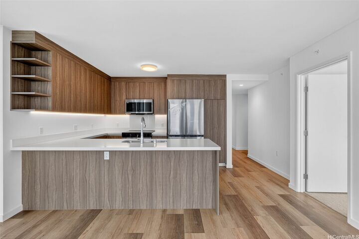 Property Photo: 1500 Rycroft Street 2618R HI 96814