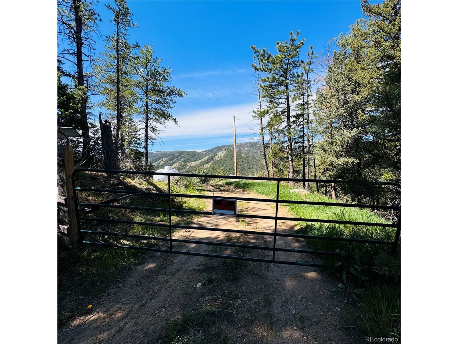 Property Photo: 17222 Little Shadow Trl CO 80127