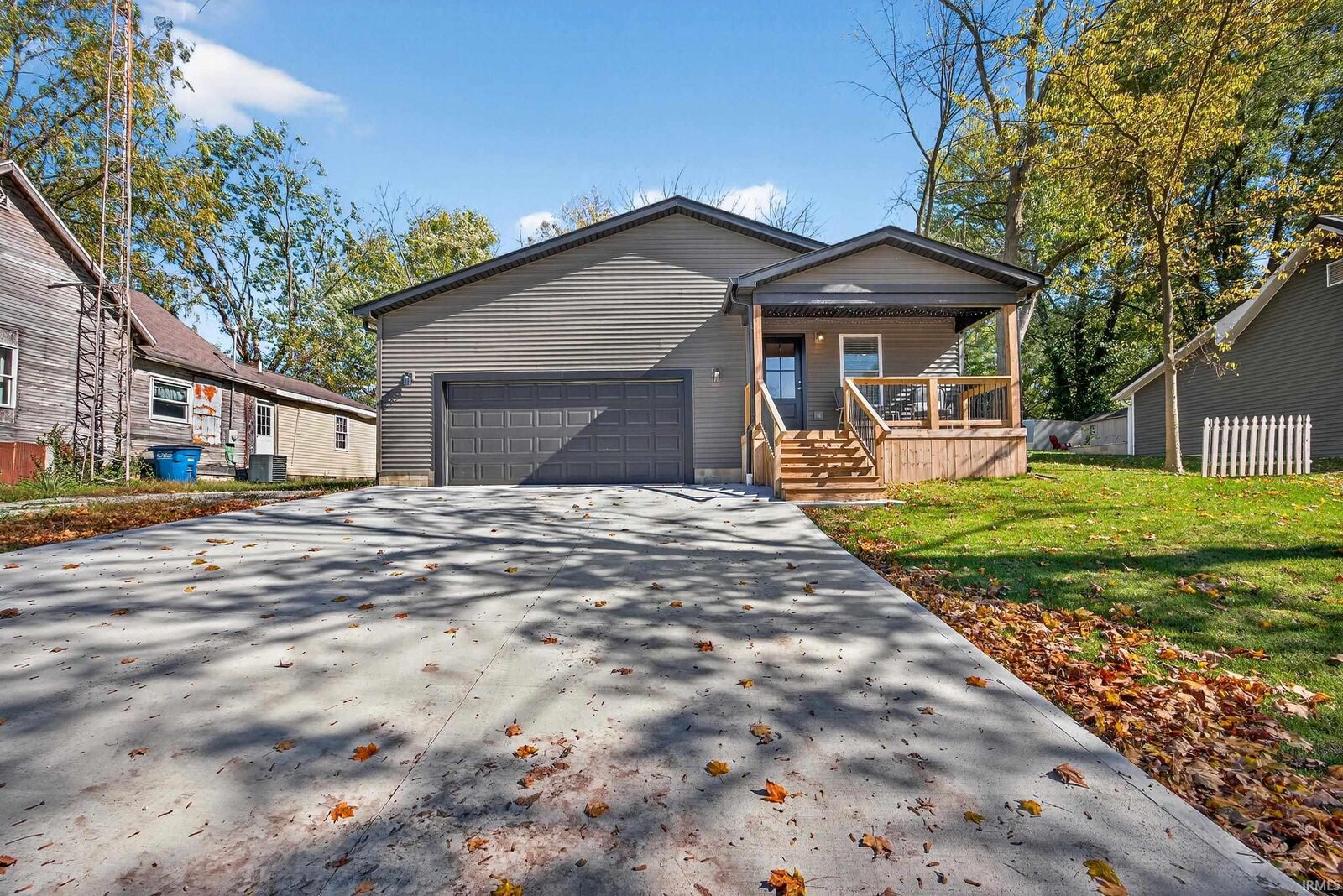 Property Photo: 2112 G Street IN 47421