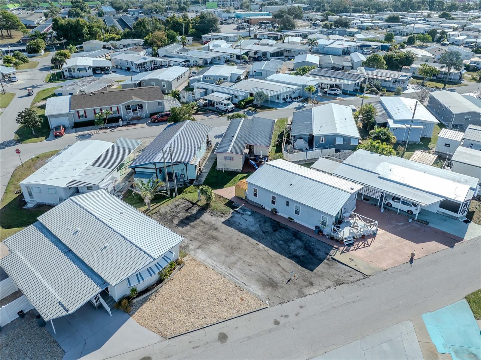 Property Photo:  6605 Oregon Street  FL 34207 