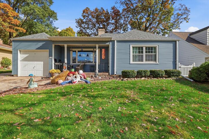 Property Photo:  328 N 115th St  WI 53226