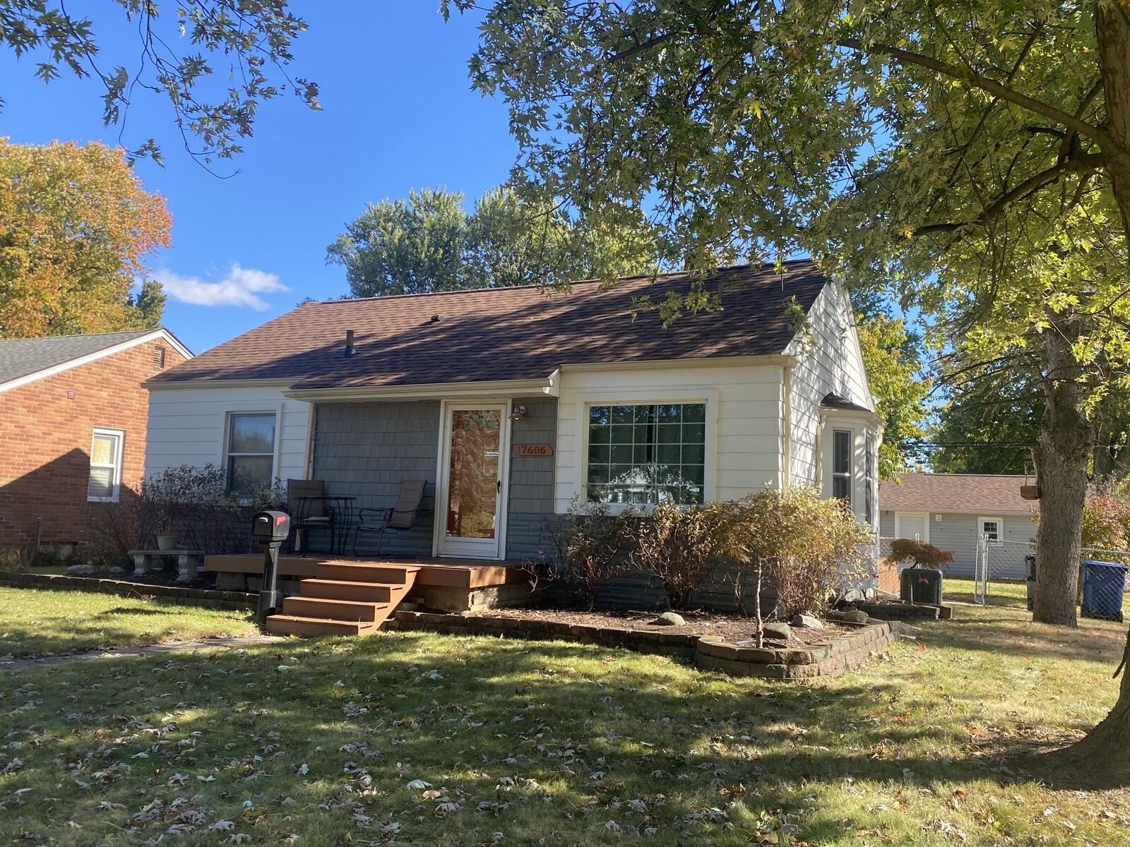 Property Photo: 17606 Norborne MI 48240