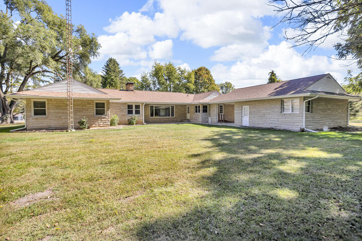 Property Photo:  4598 Seymour Road  MI 49201