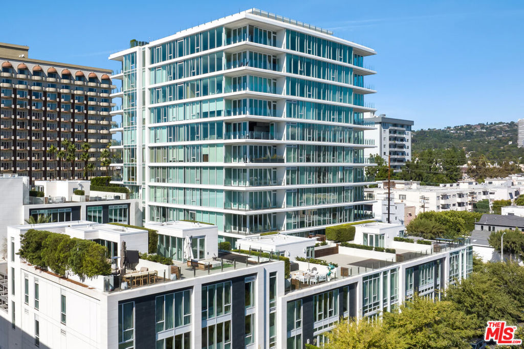 Property Photo: 9000 W 3rd Street 208 CA 90048