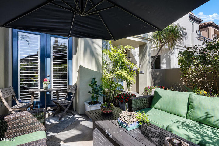 Property Photo:  411 22nd Street  CA 92648 
