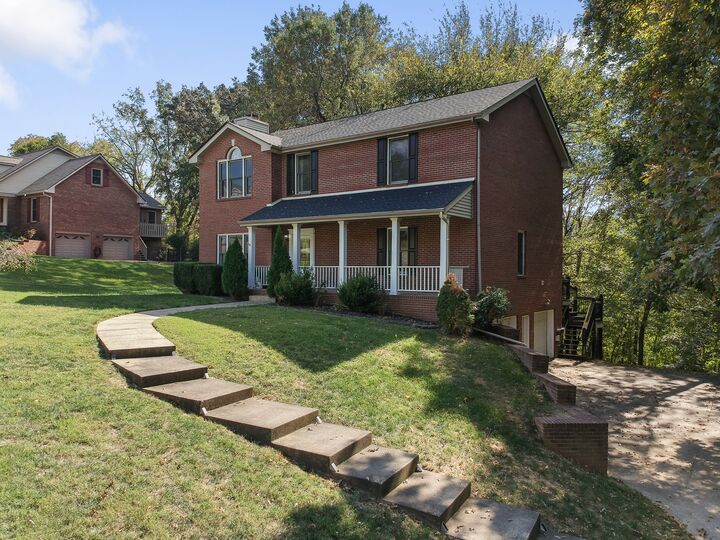 Property Photo:  2200 Springlot Rd  TN 37043 