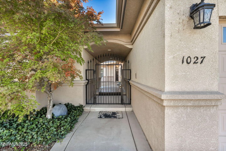 Property Photo:  1027 Sunburst Drive  NV 89705 