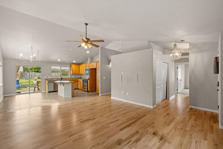 Property Photo:  507 Sienna Hills Drive  OR 97524 