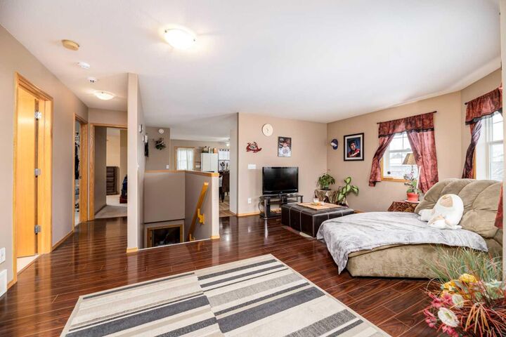Property Photo: 625 Lancaster Drive AB T4R 3N8
