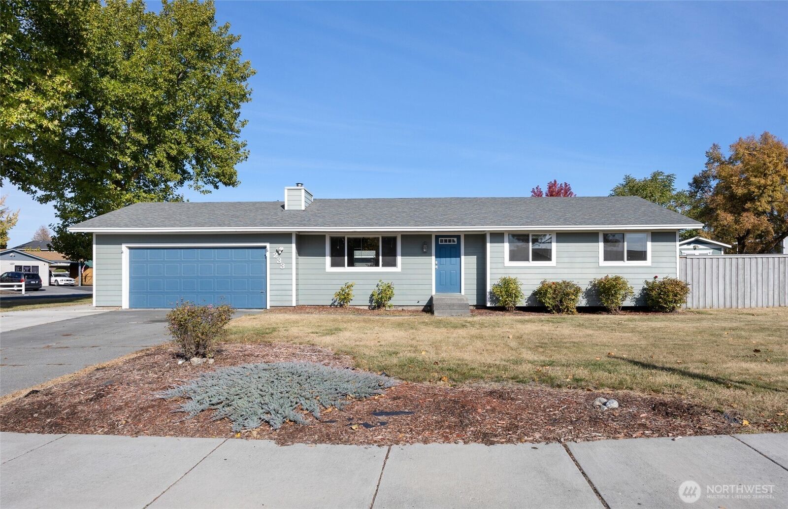 Property Photo: 233 N Manzanita Drive WA 98837