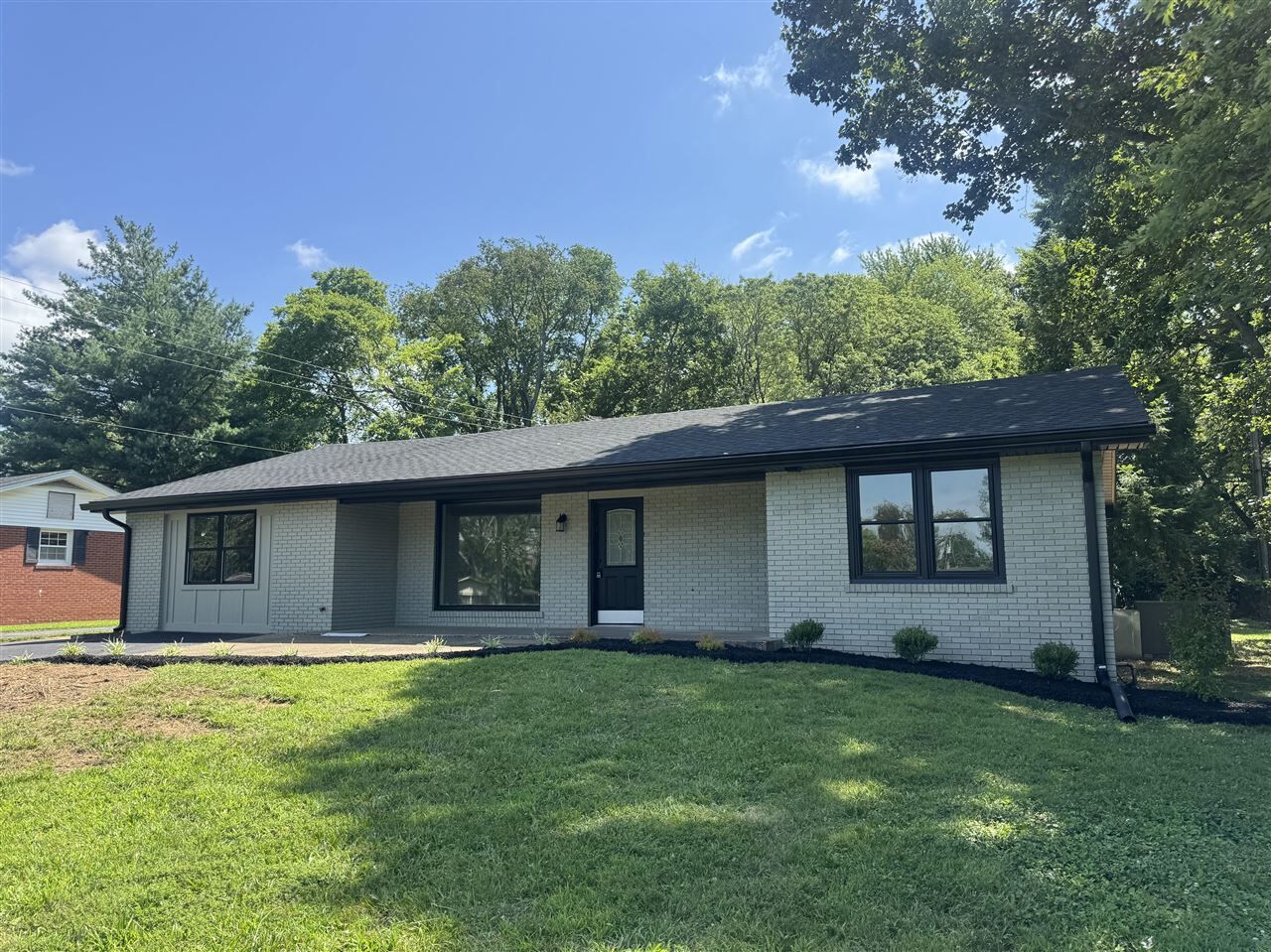 Property Photo:  2720 Apache Drive  KY 42104