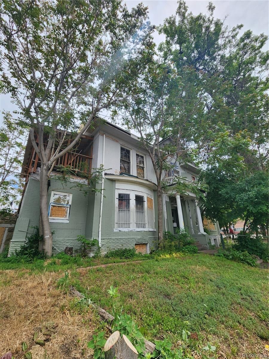 Property Photo: 1632 York Street CO 80206