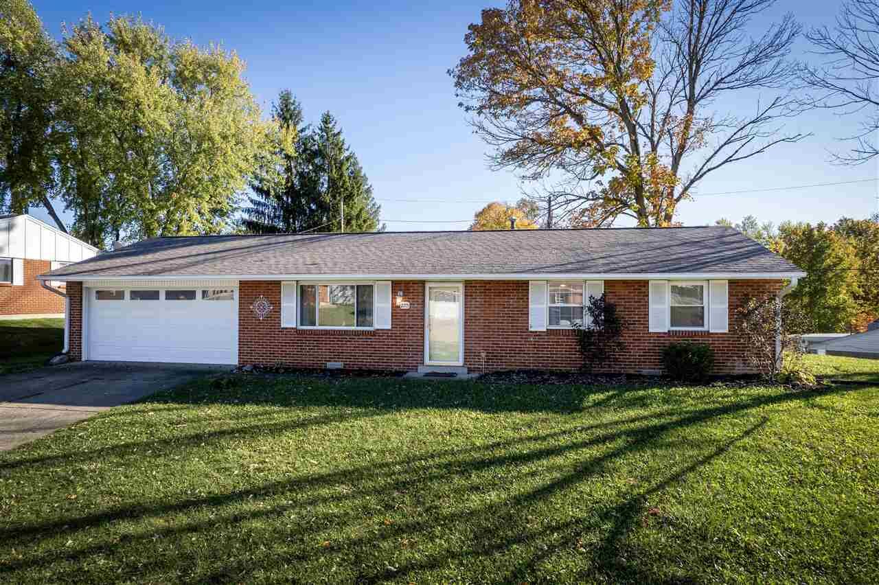 Property Photo:  2715 Birch Drive  IN 47374 