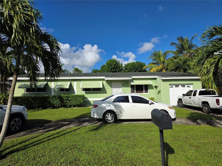 Property Photo: 14400 NW 16th Ct FL 33167