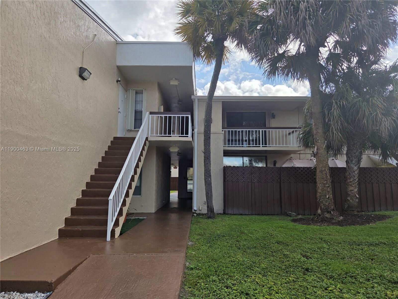 Property Photo: 13783 SW 66th St 205A FL 33183