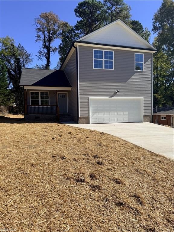 Property Photo:  1515 Lincoln Street  NC 27401 