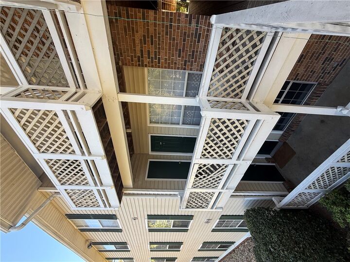 Property Photo: 102 Calhoun Street 221 SC 29631